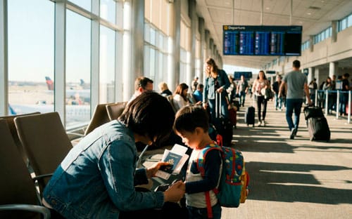 Traveling Abroad with Your Child from Colombia